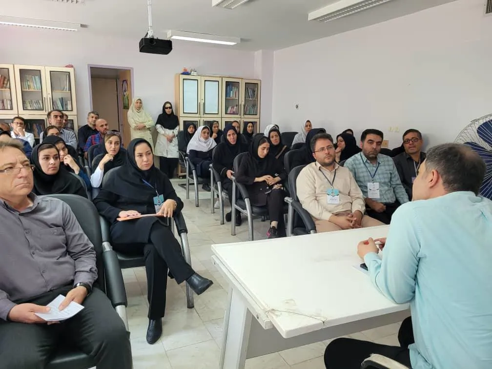 توسط تیم ارزیابان مدیریت منابع انسانی دانشگاه علوم پزشکی تبریز